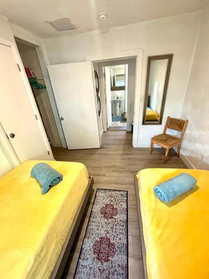 Beach Vibes 2 Bedrooms House 마이애미 외부 사진